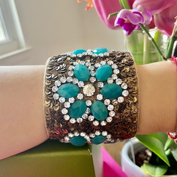 Turquoise cuff bracelet - Picture 2 of 7